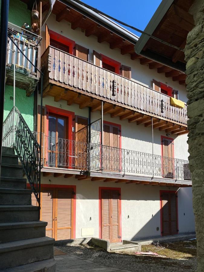 Mansarda Corno D'Aola Appartement Ponte Di Legno Buitenkant foto